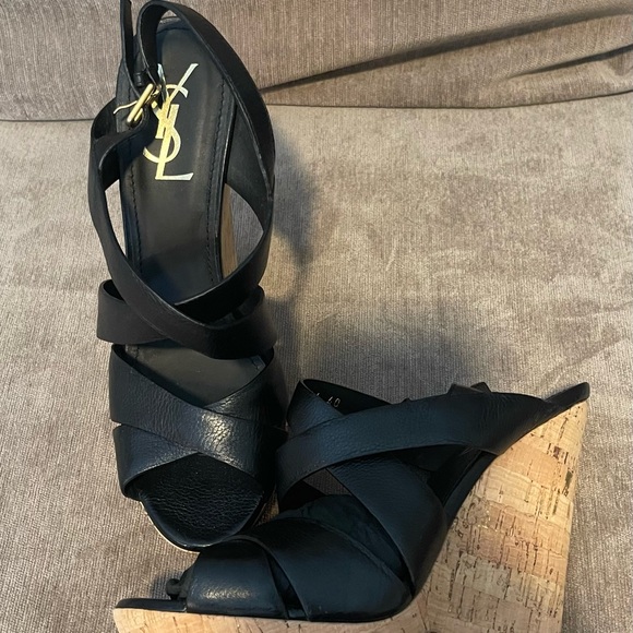 YSL Black Wedge Size 40 worn only once and not outside. Like NEW - Picture 6 of 8
